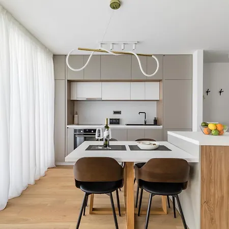 Apartament New! Old Town Luxury Ina