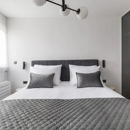 New! Old Town Luxury Ina ספליט